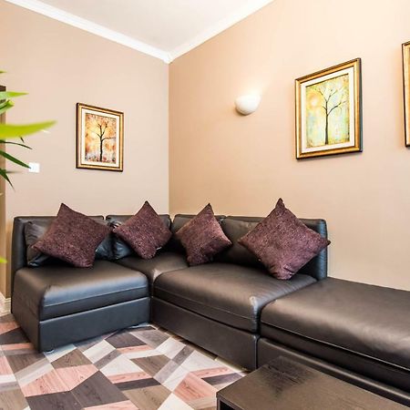 Montgomery Apartments - Crighton Edinburgh Luaran gambar