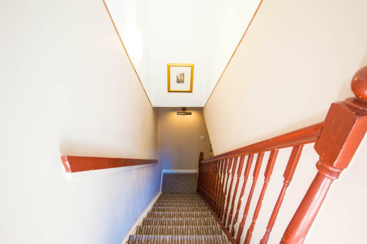 Montgomery Apartments - Crighton Edinburgh Luaran gambar